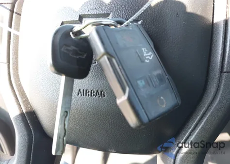 2021 Chevrolet Silverado 1500 2Wd Short Bed Custom из США, поврежденный, VIN 3GCPWBEK6MG201633